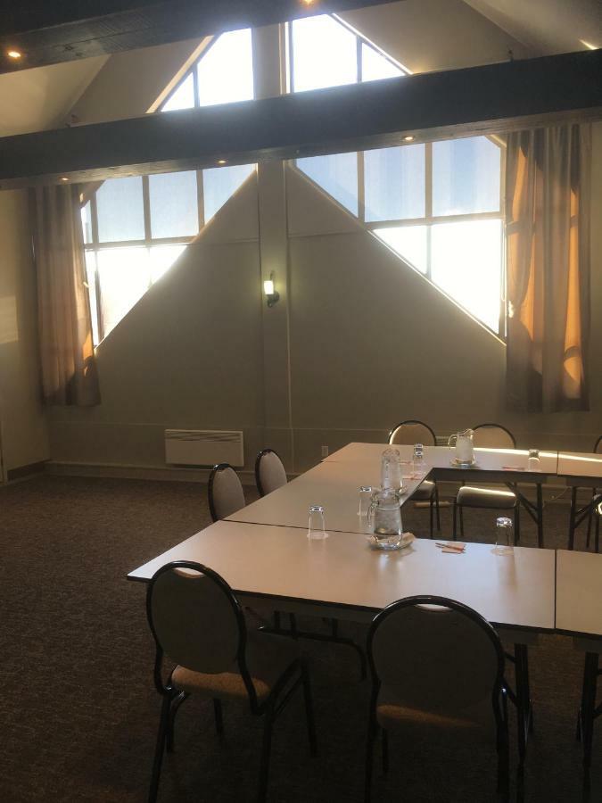 Auberge Madeli Cap-aux-Meules Extérieur photo